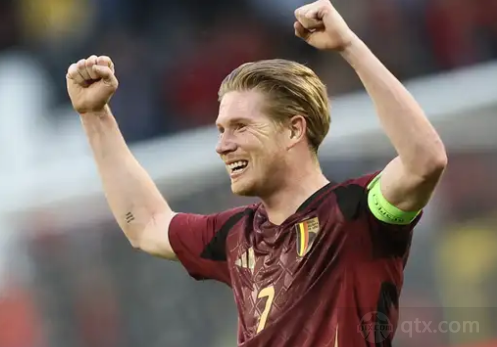 夹形成突