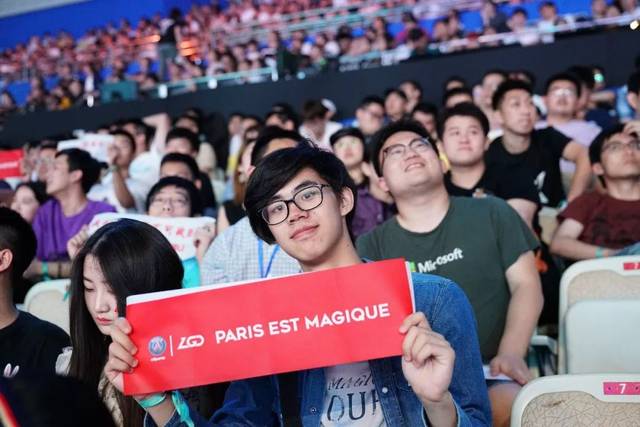 破英雄联盟比赛记录，V3 35连败创下全球最长连败记录